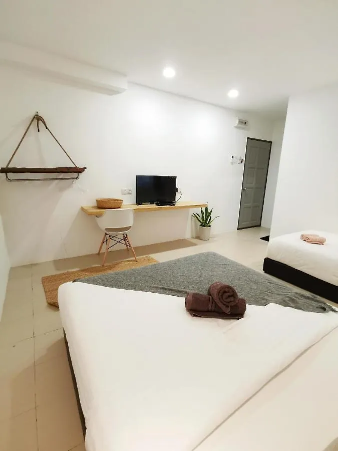 Jade Suites By Sky Hive George Town