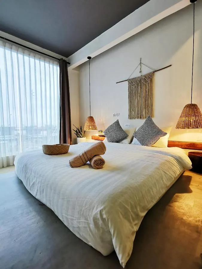 Jade Suites By Sky Hive George Town 2*,  Malaysia